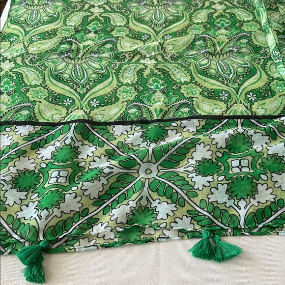 Cato Green White and Black Patterned Kimono - Picture 9 of 9